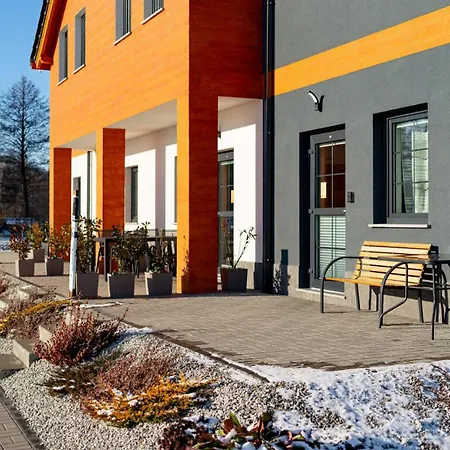 Wonder Home - Karkonosze Apartments with Garden and Seasonal Pool Myslakowice Exterior photo