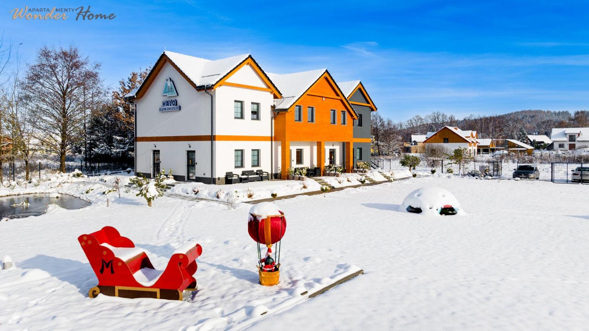 Apartment Wonder - Karkonosze With Garden And Seasonal Pool Myslakowice